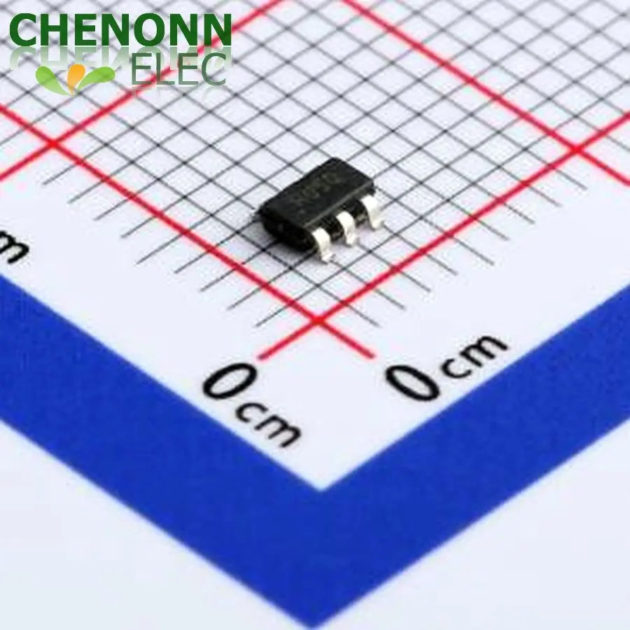 30PCS/LOT MCP1623T-I/CHY (DC DC Converters)