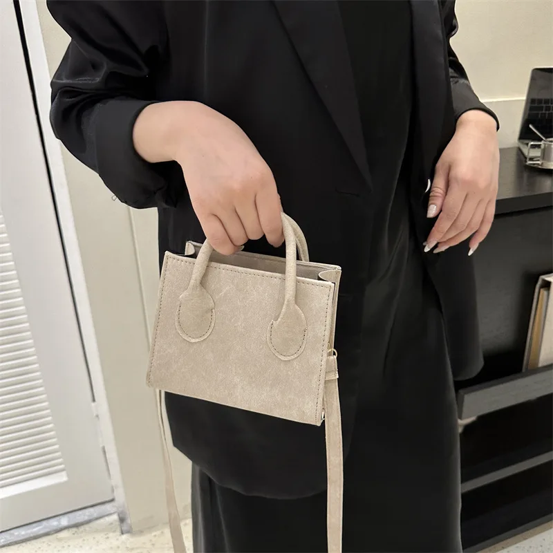 Simple Fashion Women\'s Bag New Mini Square Handbag 2023 New Classic Vintage Crossbody Bag Advanced Texture Female Shoulder Bag