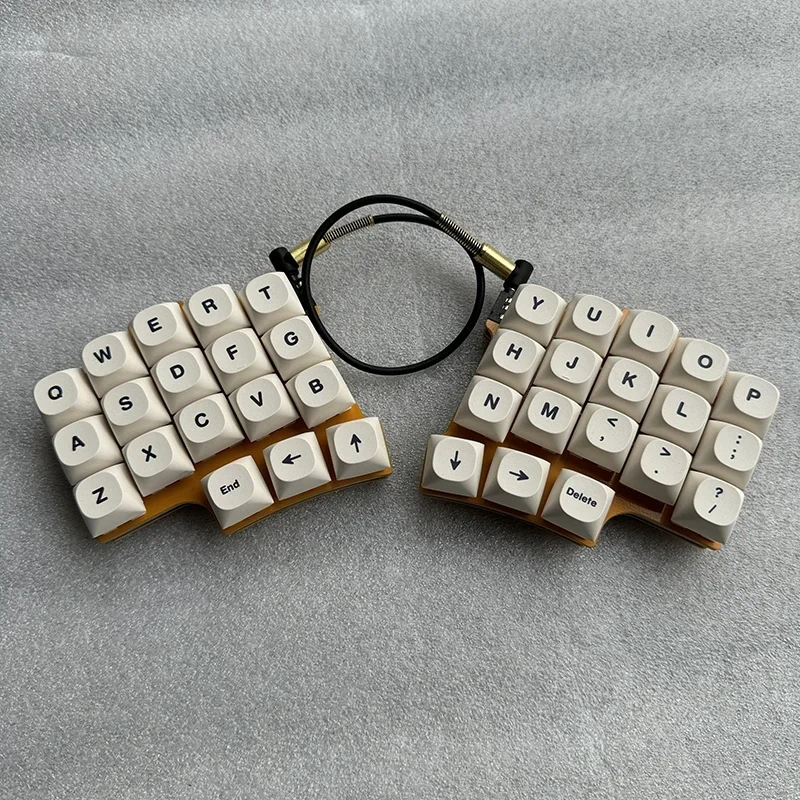 X7 Split Keyboard Customized 36-key 9-layer Layout  QMK/VIA Key-changing Hot Swap Split Keyboard Office Gaming Split Keyboard