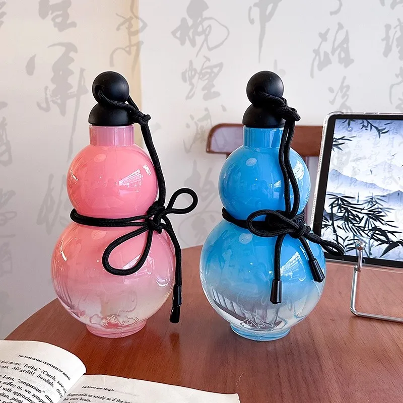 

Kawaii Chinese Water Gourd Large Capacity Plastic Water Bottle For Gym Sports Outdoor Travel Portable Tea Kettle BPA free 930ml
