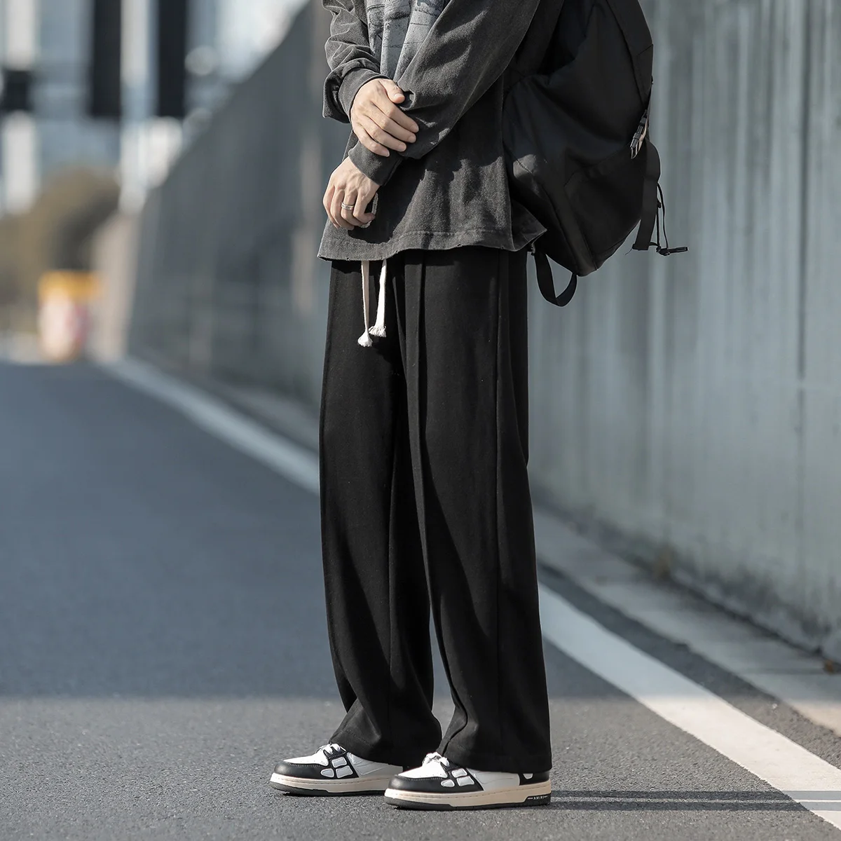 Men's Casual Pants Loose Breathable Crease Design Trendy Versatile Teenager Straight Pants Y2K Street Hip-Hop Sweatpants