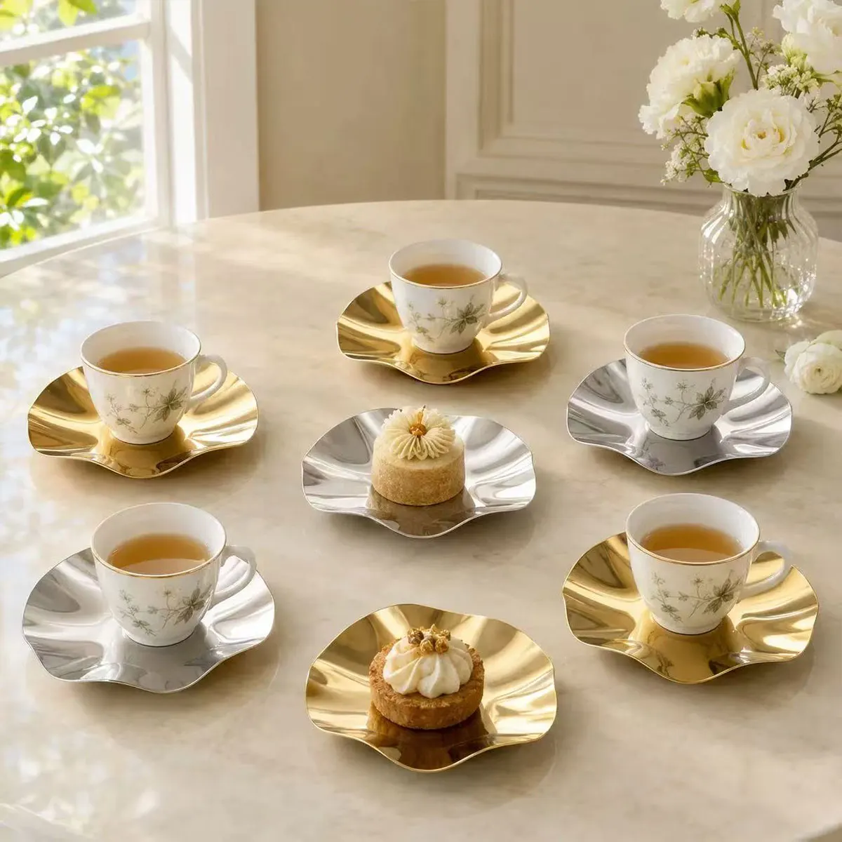 Mini Gold and Silver Stainless Steel Lace Plate, Wavy Tea Cup Holder, Middle Eastern Hotel Restaurant Candy Dessert Plate, 2Pcs