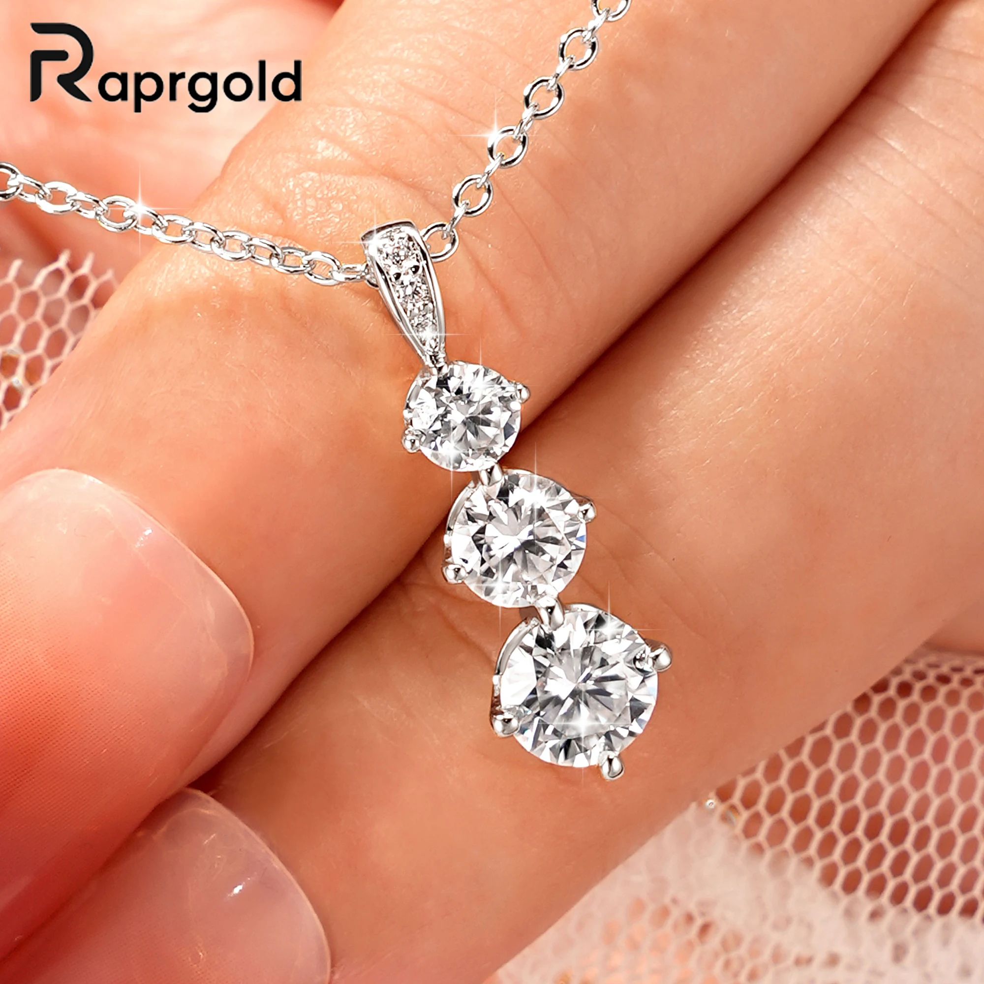 Raprgold Three‑Stone Crown Pendant Necklace 6mm Round D Color VVS1 GRA Certified Moissanite Necklaces Women Fine Jewelry Gift