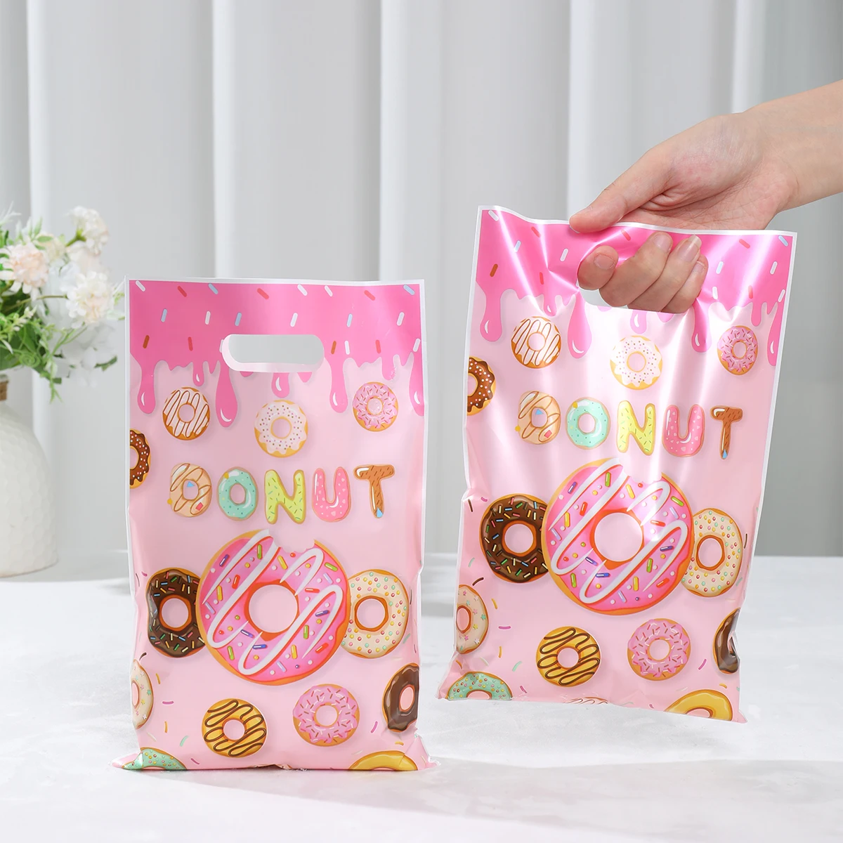 Donut Plastic Gift Bag Candy Bag Donut Happy Birthday Party Decoration Kids Boy Birthday Party Supplies Favors Baby Shower Decor