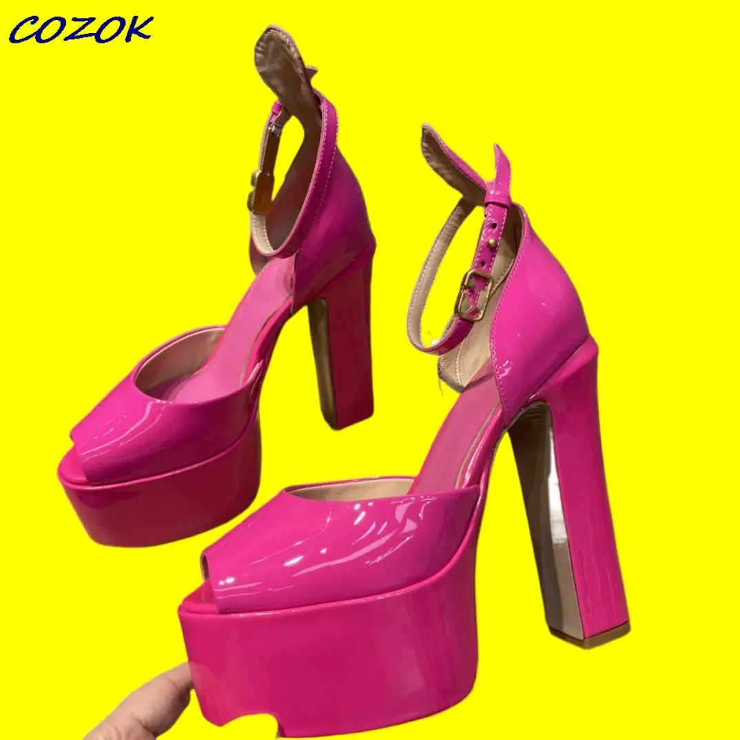 

2022New patent leather waterproof heels fish mouth sandals leather thick with thick soles peep-toe heels women sandalias