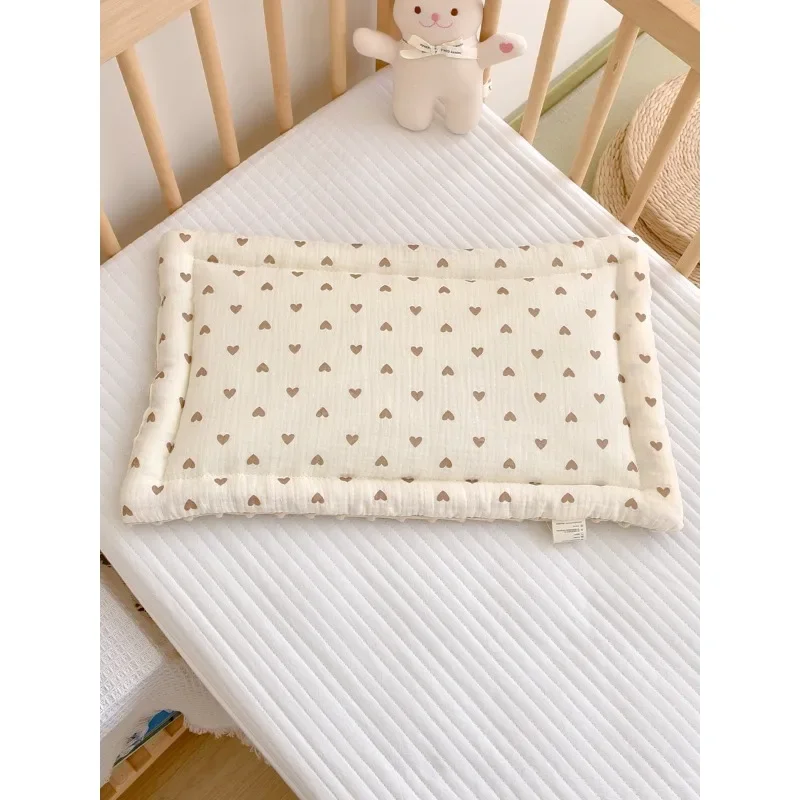 Neonate Infant Newborn Baby Pillow Sweat Uptake Breathable Soft Cotton Material Headrest Sleep Children Bedding Cute Printing