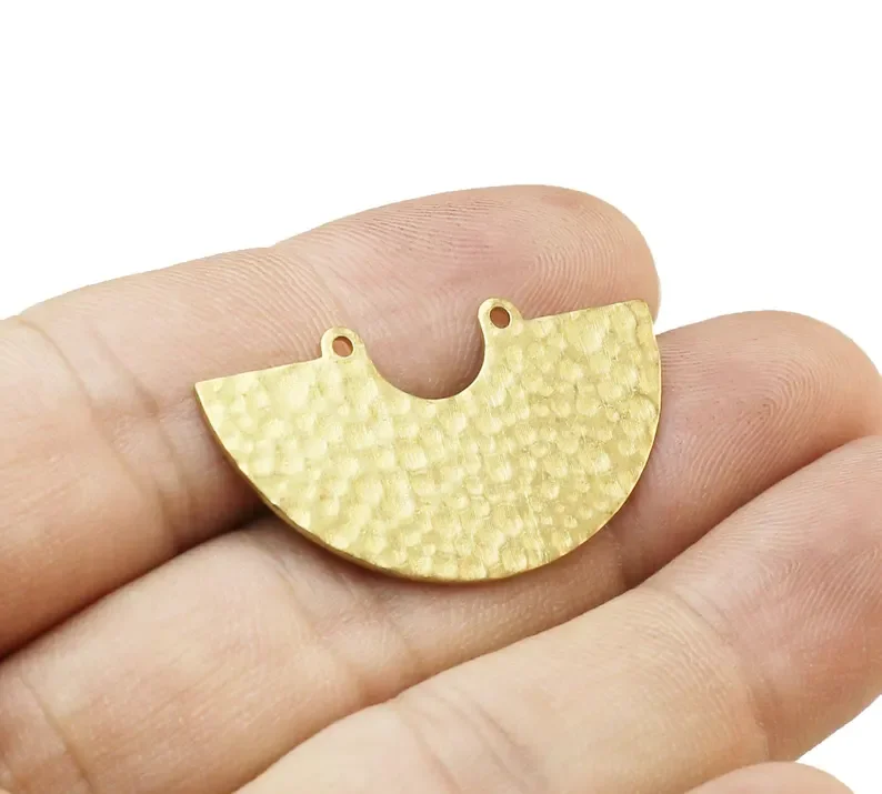 

10pcs Semi Circle Brass Connector, Hammered Arched Brass Charm, C chaped, Earring Findings, 35x20mm, Jewelry Supplies -R2929