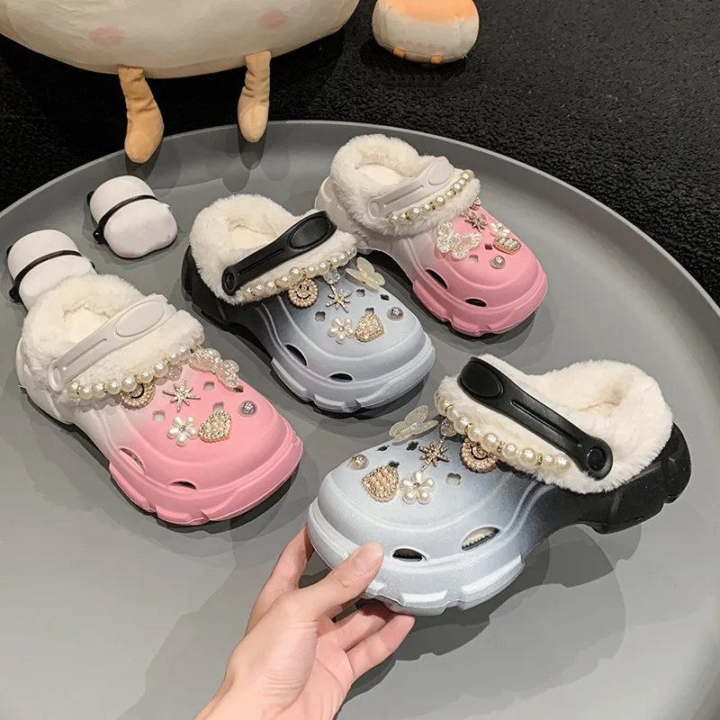 Plush Slippers New Winter Girls Hole Shoes Thick High Heel Soft Sole Beach Garden Shoes Children Home Plush Hole Slipper