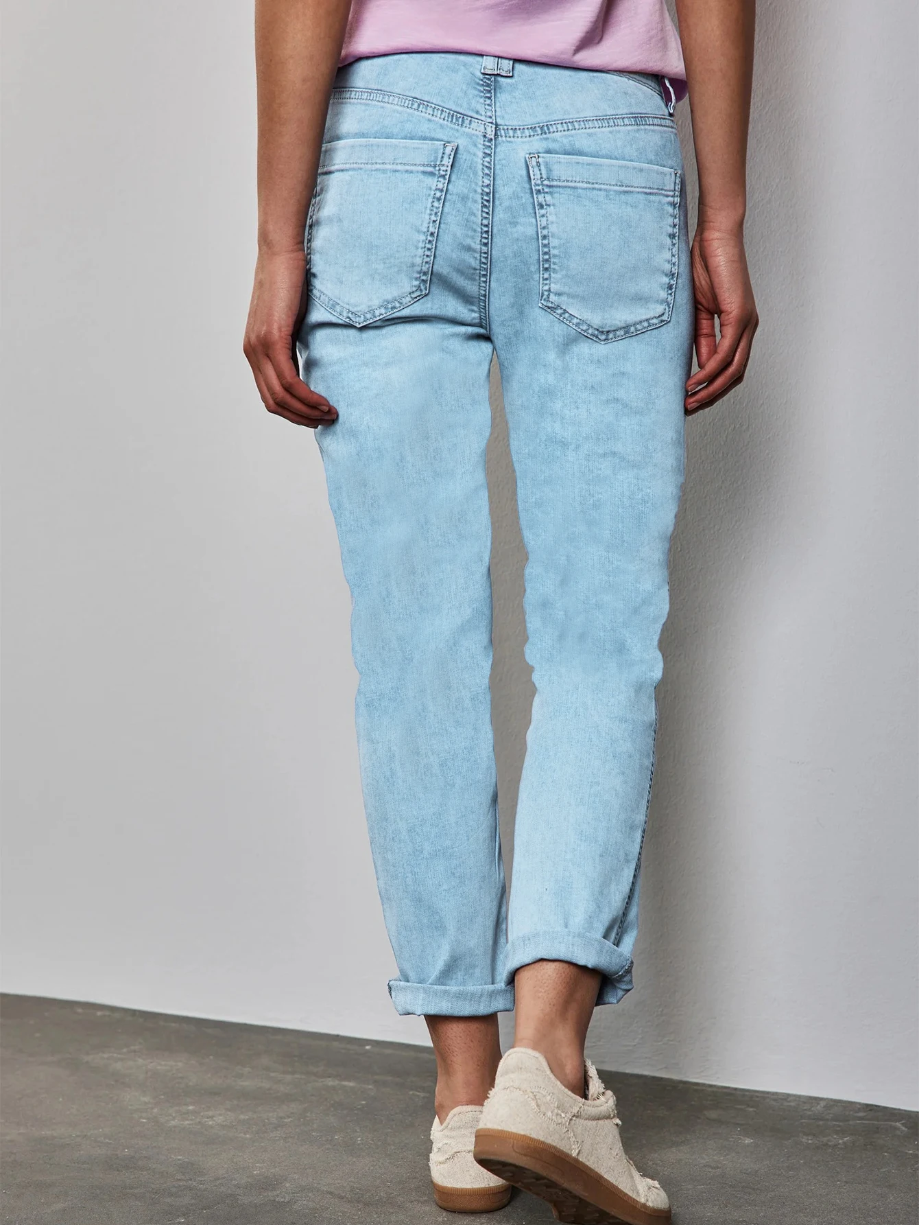 سلسلة جينز نسائية جديدة لخريف 2025 باللون الأزرق الفاتح مغسولة مريحة من تسع نقاط جينز شخصي غير رسمي يناسب الجميع كوان #5