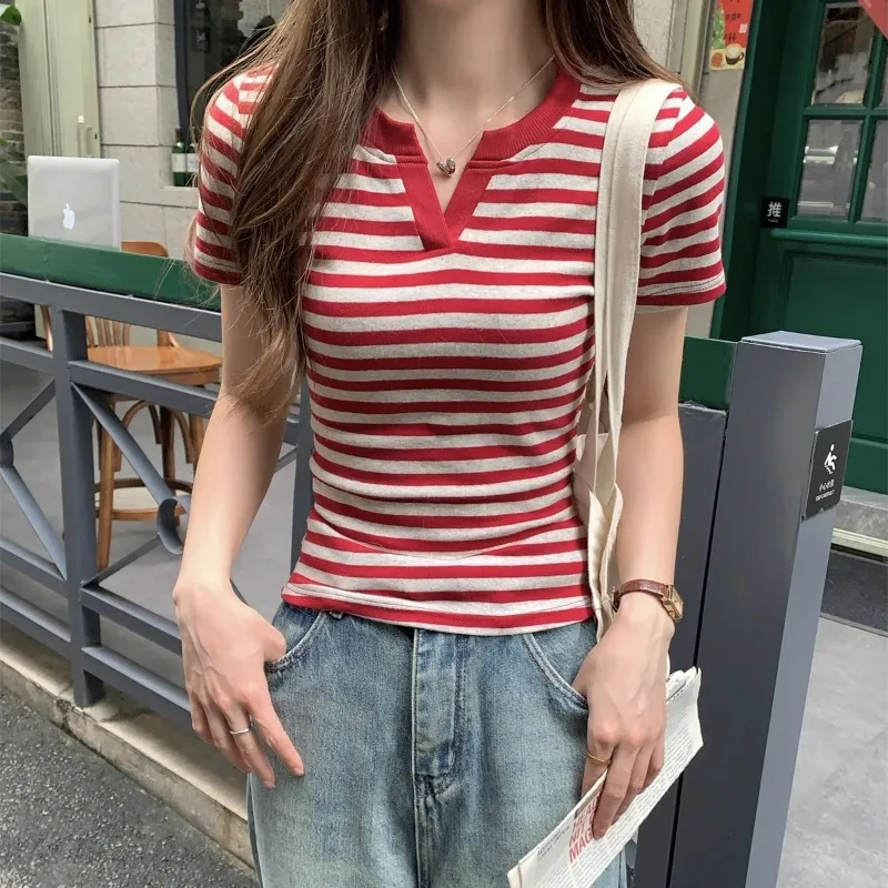 Spicy Girl Striped Color-Blocking Half-Open Collar Straight-Shoulder Short Sleeve T-Shirt for Women, Slim-Fit and Flattering Top