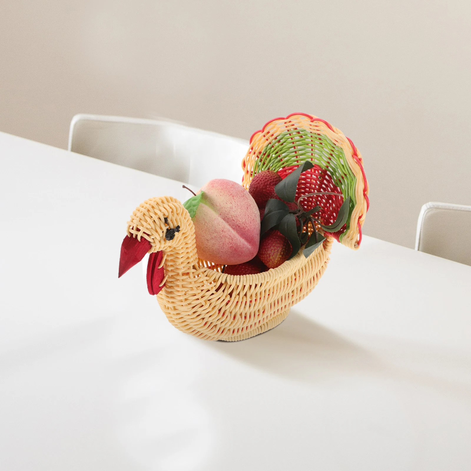 Lovely Chicken Shape Imitation Rattan Storage Basket Large Capacity Fruit Basket For Kitchen Decorative Plastic Woven