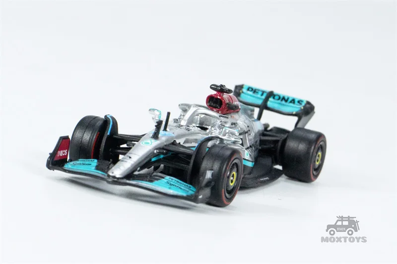 Tarmac Works 1:64 MB F1 W13 E#63 G.Russell Sao Paulo Grand Prix 2022 Winner Diecast Model Car