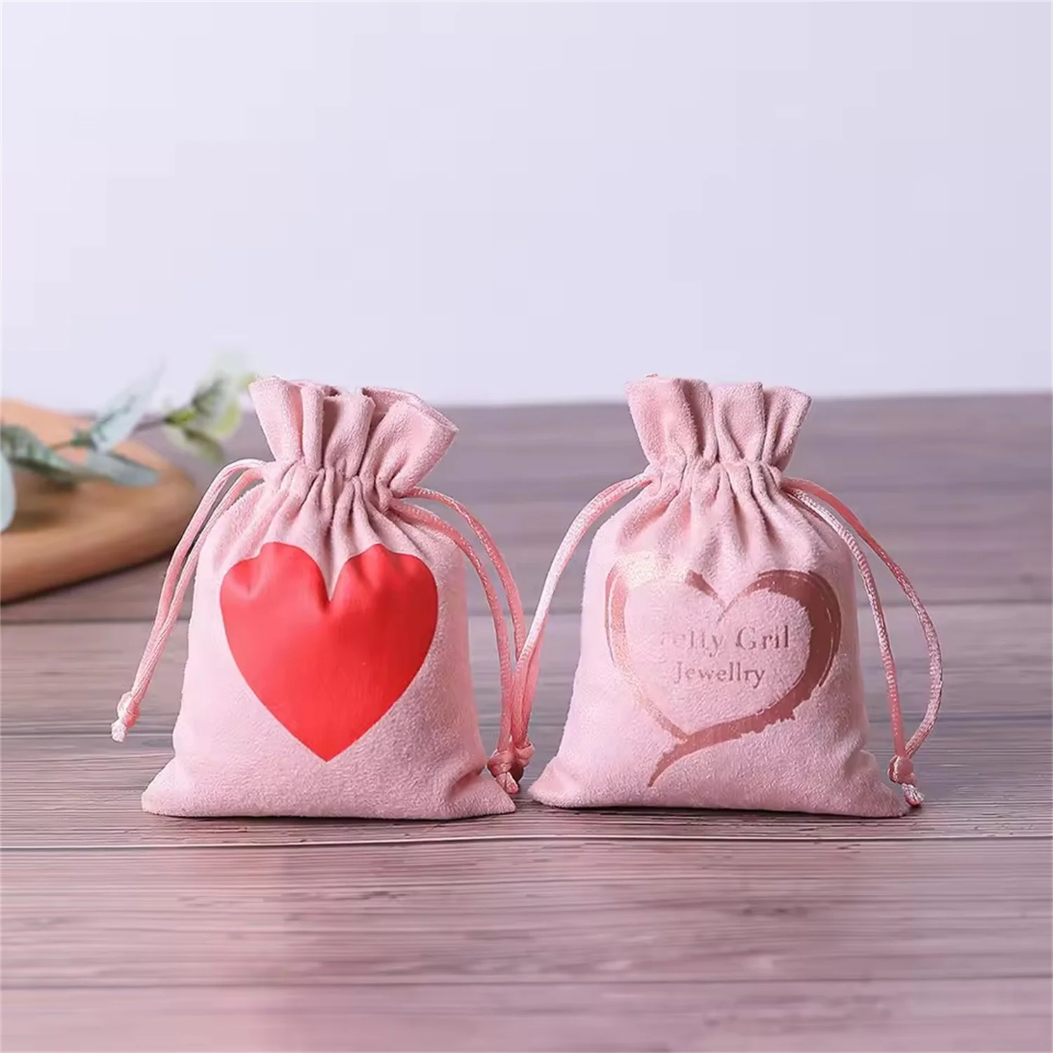 100pcs 8X10cm Wedding Favor Candy Bag Wholesale Flannel Drawstring Jewelry Earrings Rings Organizer Packing Gift Small Bags