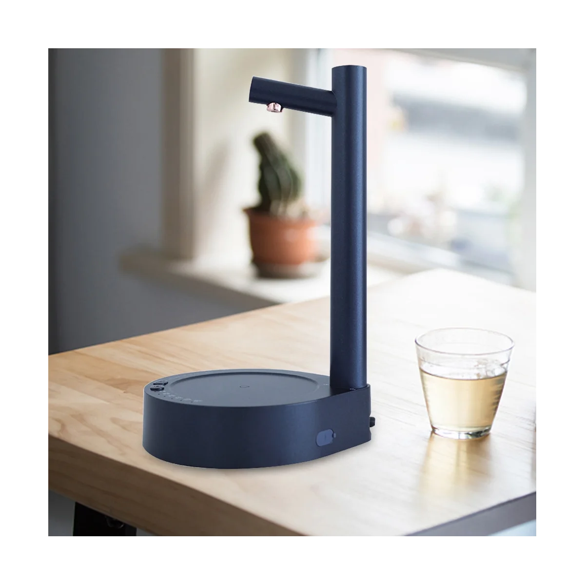 A09G-電動ウォーターガロンポンプ自動ウォーターボトルポンプディスペンサーデスクトップ充電式ウォーターポンプディスペンサースタンド付きA