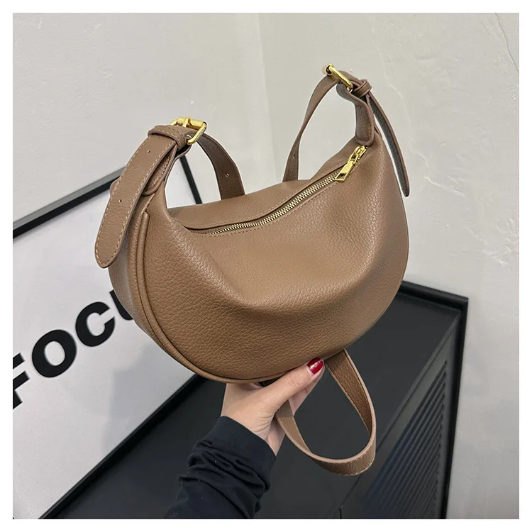 Large Capacity Soft Crossbody Bags for WomenLuxury Handbags Solid Shoulder Bags Female Casual Travel Hobos Bag Vintage Hot Sale
