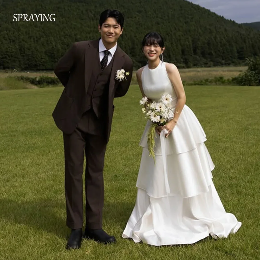 الرش أنيقة العاج الساتان فستان الزفاف كوريا صورة تبادل لاطلاق النار س الرقبة ألف خط طويل المتدرج زي العرائس مشد مخصص ستناء قسيمة