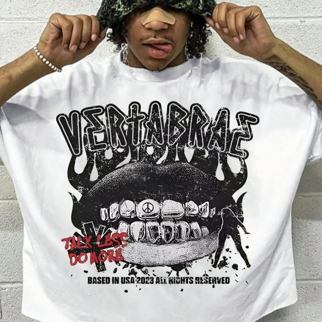 Herren Y2K Retro-Muster T-Shirt Wirbelsäule und Wirbelsäule Gothic Buchstaben locker lässig Rundhals Kurzarm Sommer Streetwear