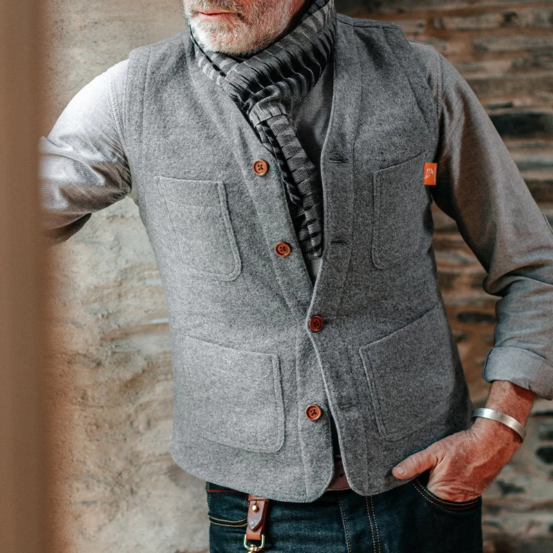 American Spring and Autumn men\'s casual woolen vest, men\'s slim fit single breasted top, cardigan waistcoat