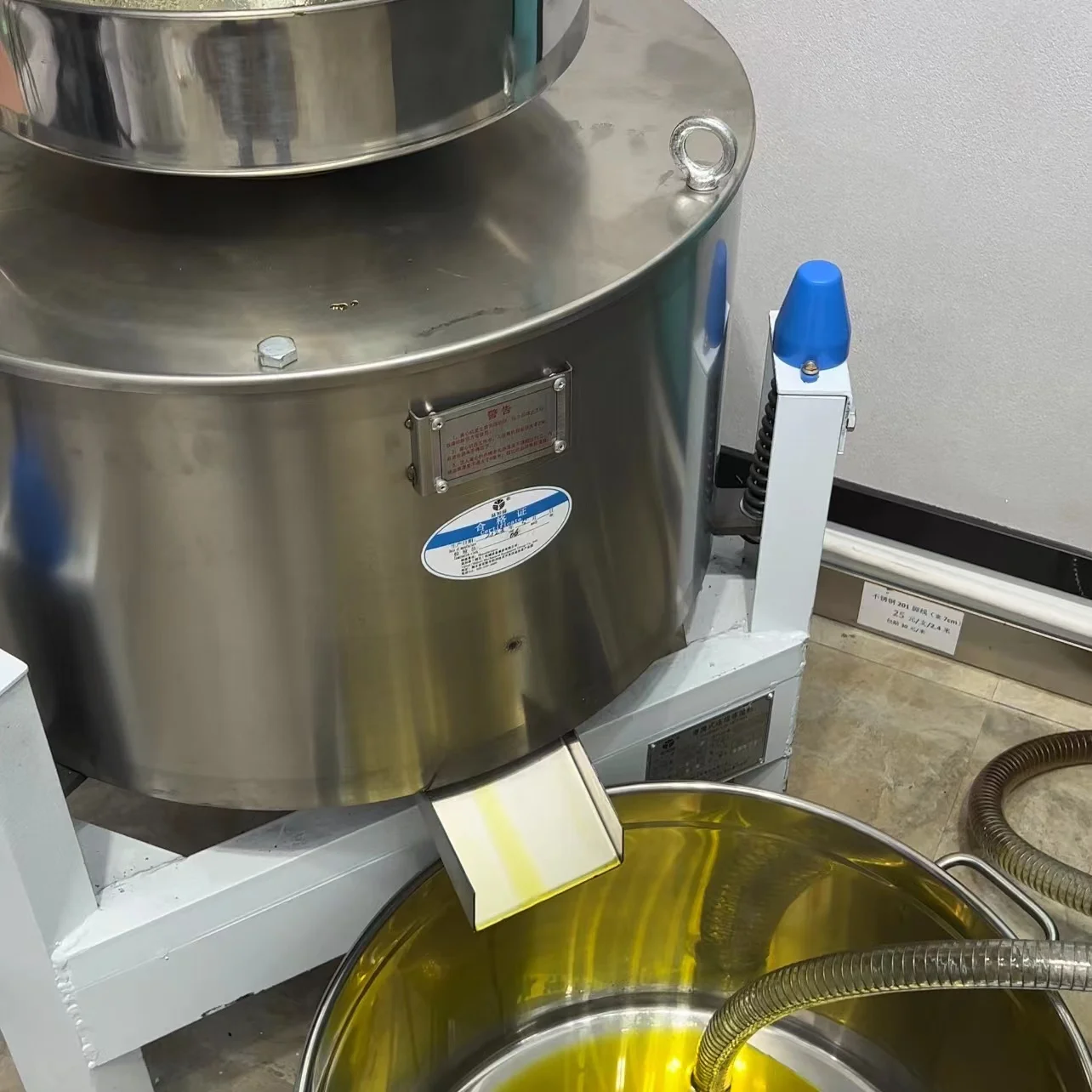 2026 Hot Selling - 220 kg/hour Fastest Small Edible Oil Refining Machine (Sunflower Seed, Walnut, Tea Seed Oil Filter)
