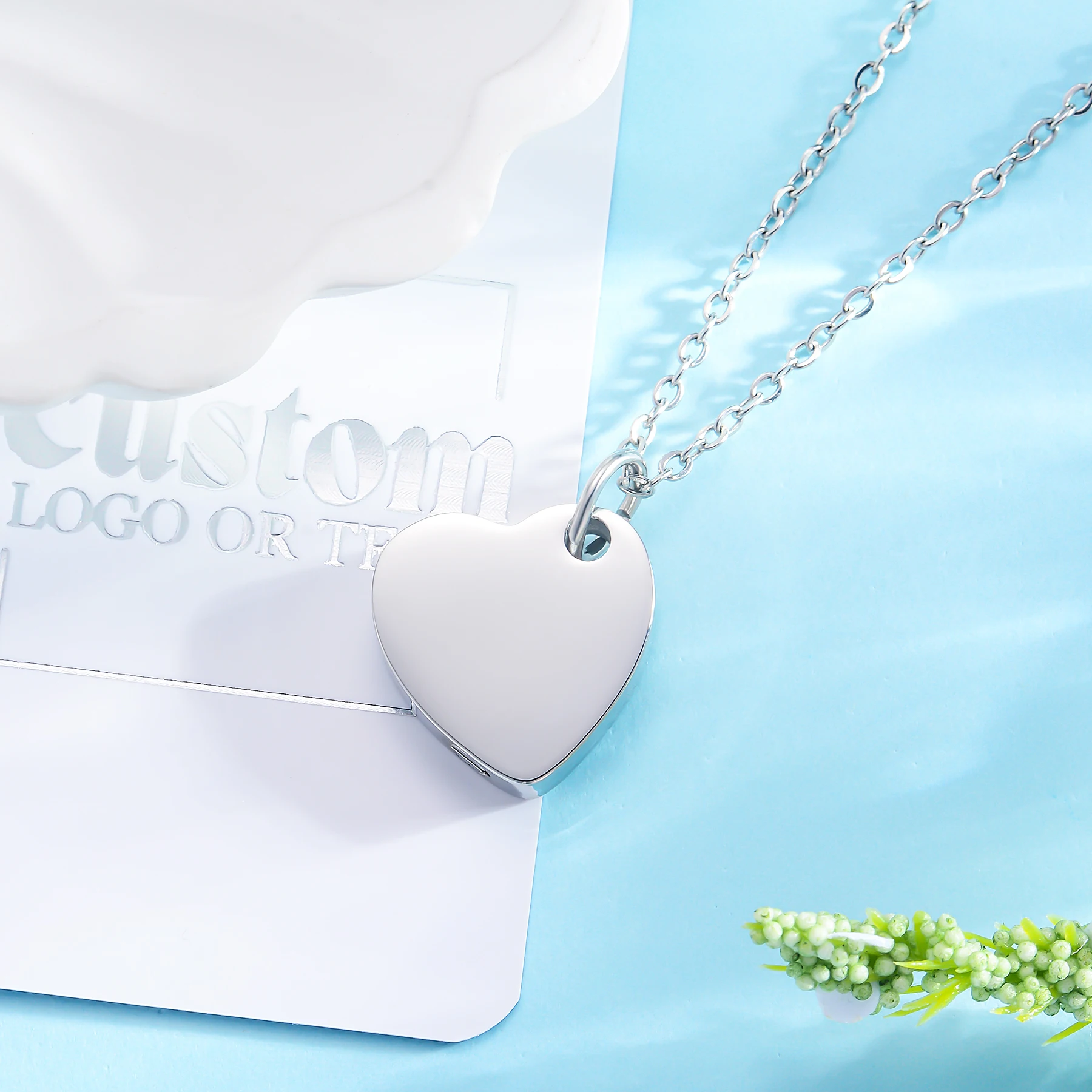 Herzförmige Urnen-Halsketten für Asche für Frauen und Männer, Kremations-Anhänger-Halskette für Asche aus Edelstahl, personalisierbarer Gedenkschmuck – Detail 10