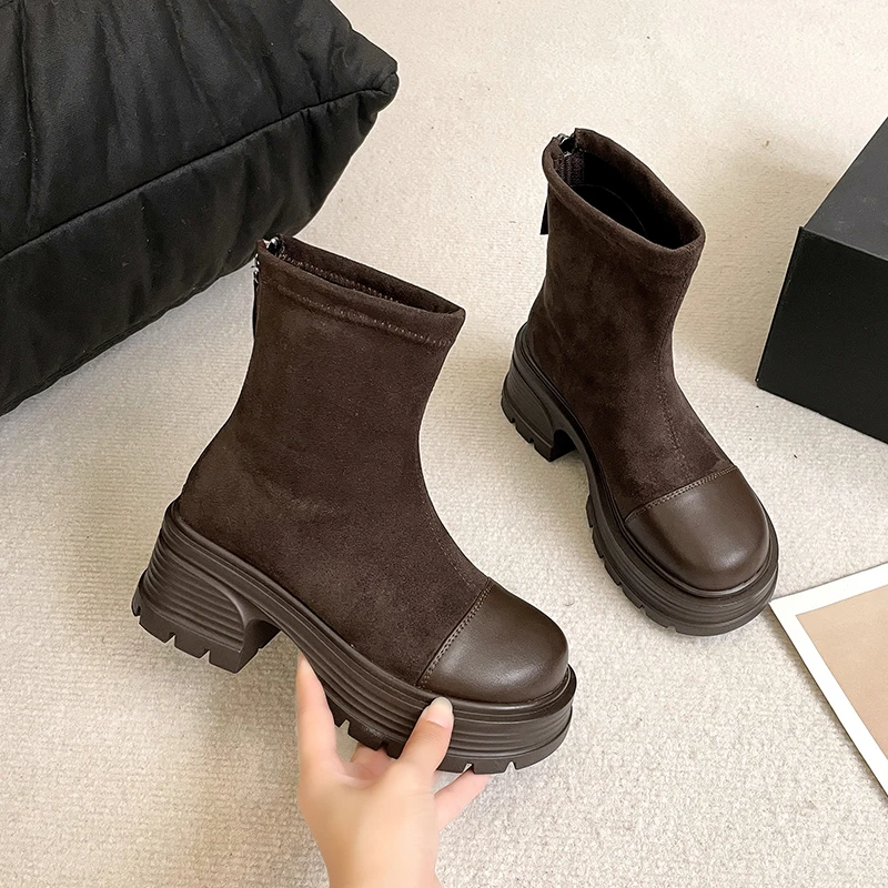 Bottes de rinçage modernes pour femmes, chaussures de créateur rétro, talon optique, mode commandée, automne, hiver, nouveau, 2024