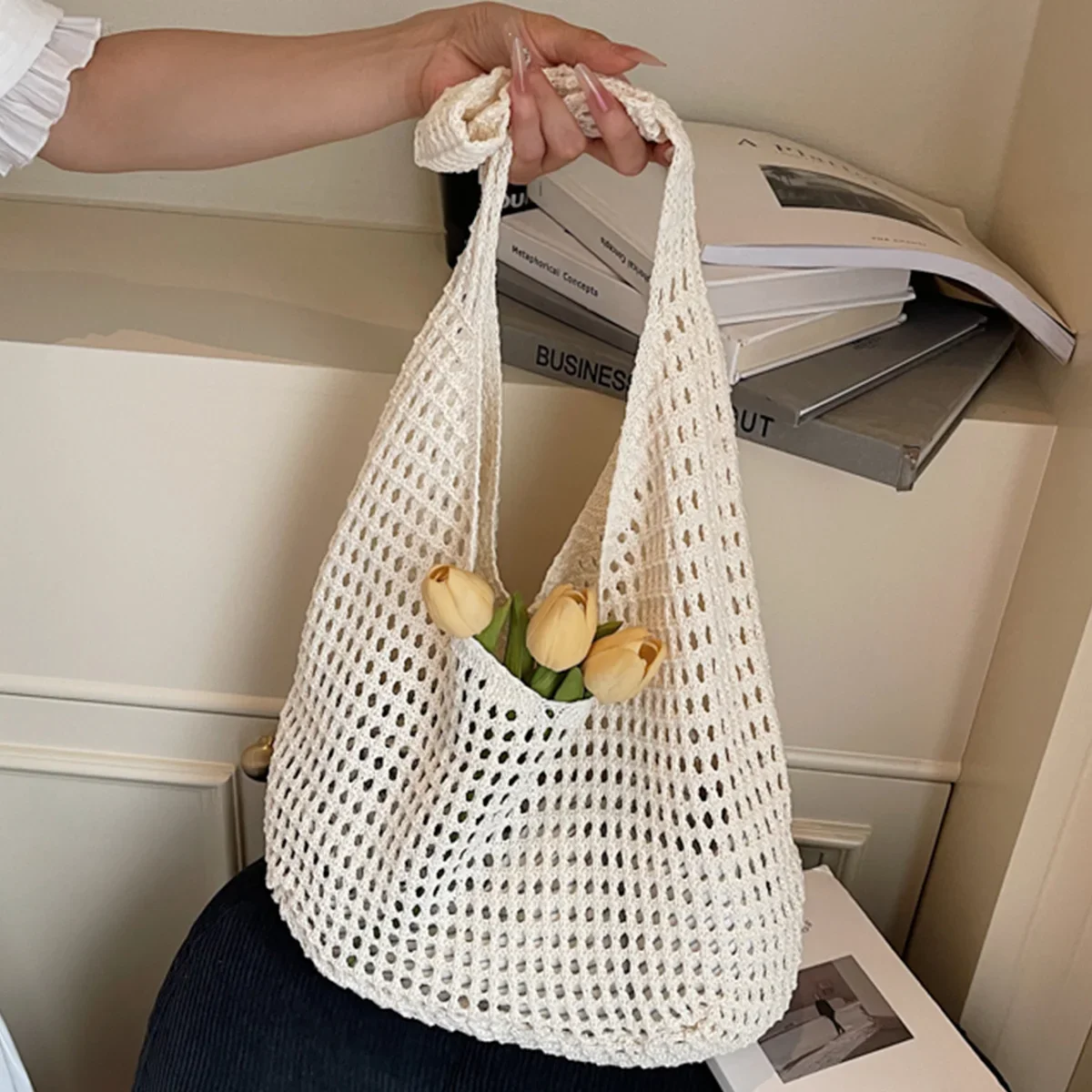

Minimalist Leisure Crochet Shoulder Bag Beach Hollow Women Handbag Solid Color Woven Totes Bag for Summer Daily Shopping