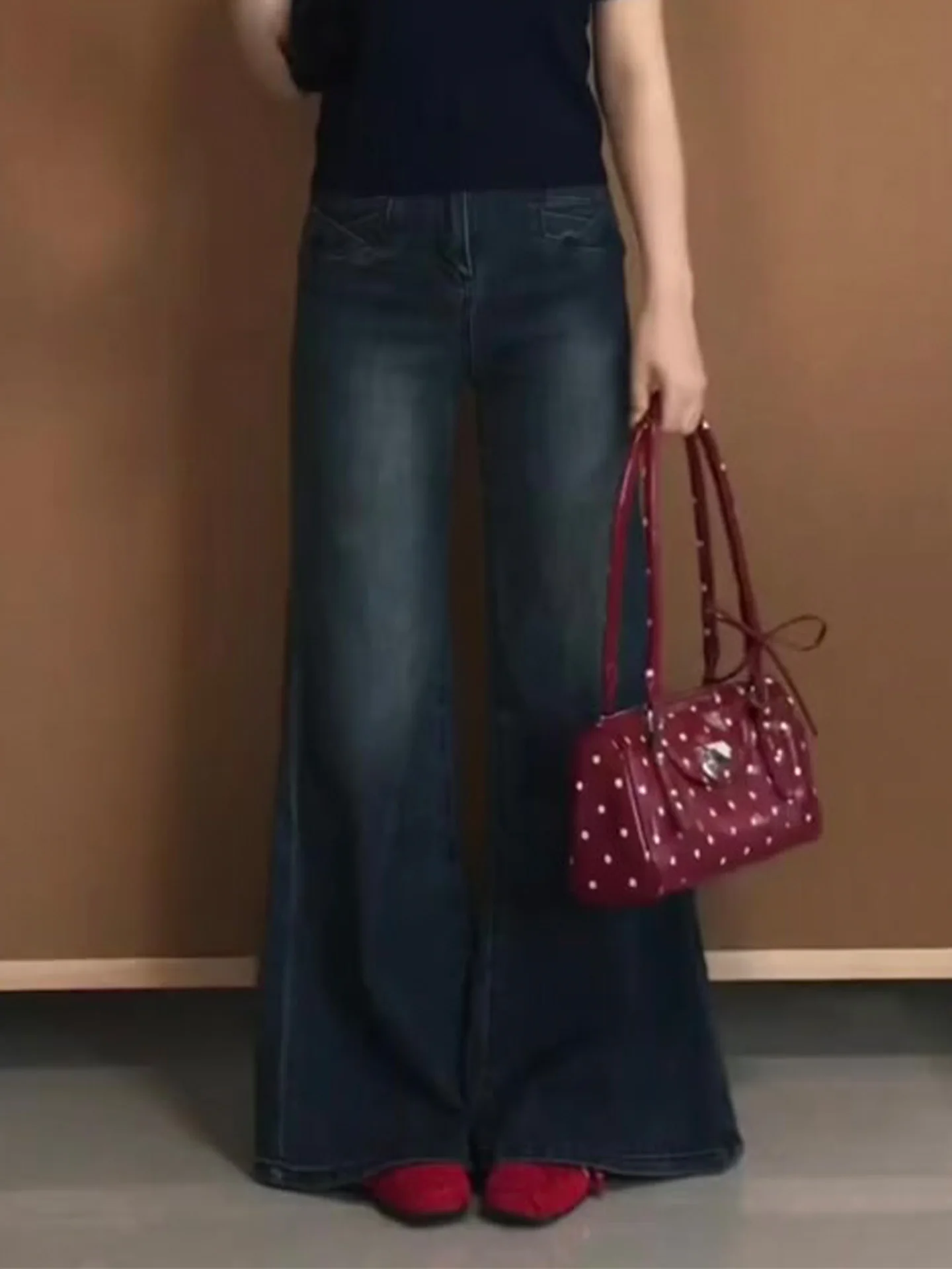 

Washed Blue American Style Jeans High Waist Wide Leg Floor Length Slimming for Pear Shaped Women Summer New Arrival