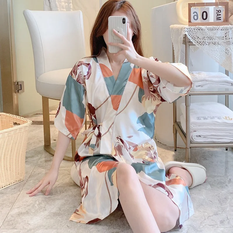 New Ladies Silk Pyjamas Homewear Female Summer Bathrobe Ice Silk Clothing Robe Nightgowns Light Luxury In Short-Sleeved Homewear