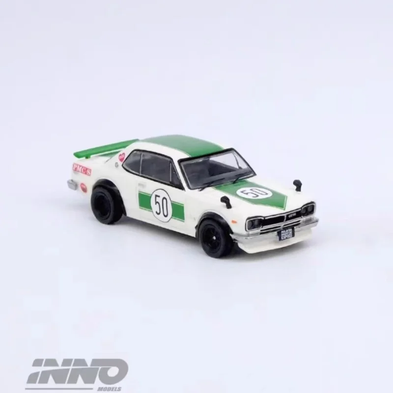 INNO 1:64 NISSAN SKYLINE GT-R Orange White Malaysia Show Limited edition