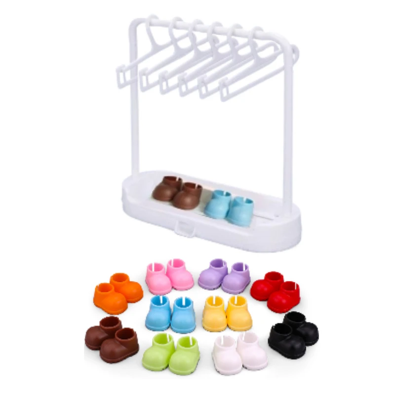 Die neuen Puppenhaus-Dekor-Zubehör-Garderoben-Aufhänger-Organizer-Schuhe sind perfekt zum Sammeln von Präsentation und Weihnachtsgeschenken
