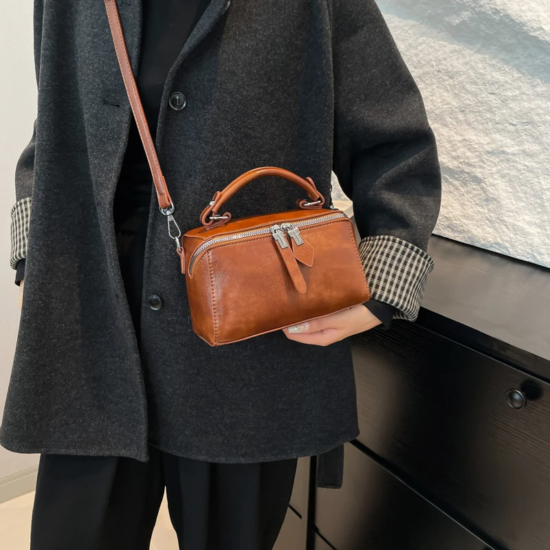 صندوق الموضة حقائب يد نسائية مصمم بولي Leather حقائب كتف جلدية عبر الجسم محافظ صغيرة غير رسمية 2025 bolso mujer حقيبة أحمر الشفاه #2