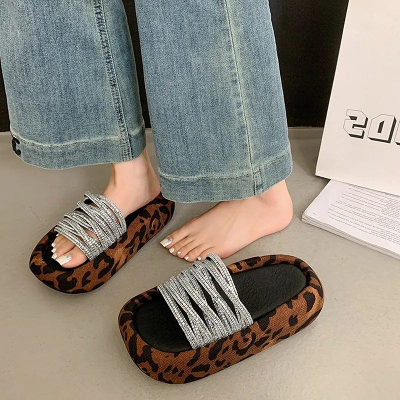 شباشب عالية الجودة بنعل سميك مفتوح من الأمام مرصعة بأحجار الراين عصرية متعددة الاستخدامات مريحة ومضادة للانزلاق شباشب نسائية عصرية #6