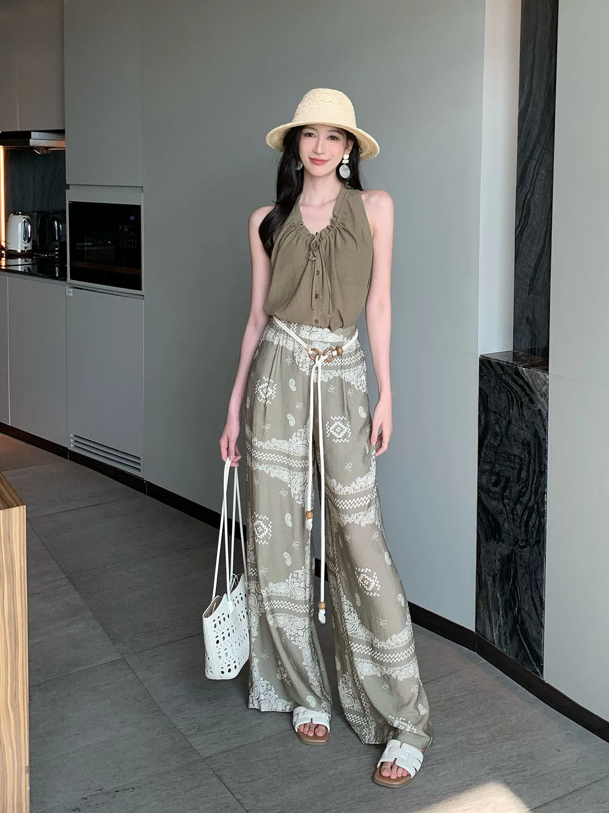 

Летние тонкие повседневные брюки с принтом, с высокой талией, прямые, струящиеся, стройнящие, широкие, в корейском стиле, для офиса, модные, женские