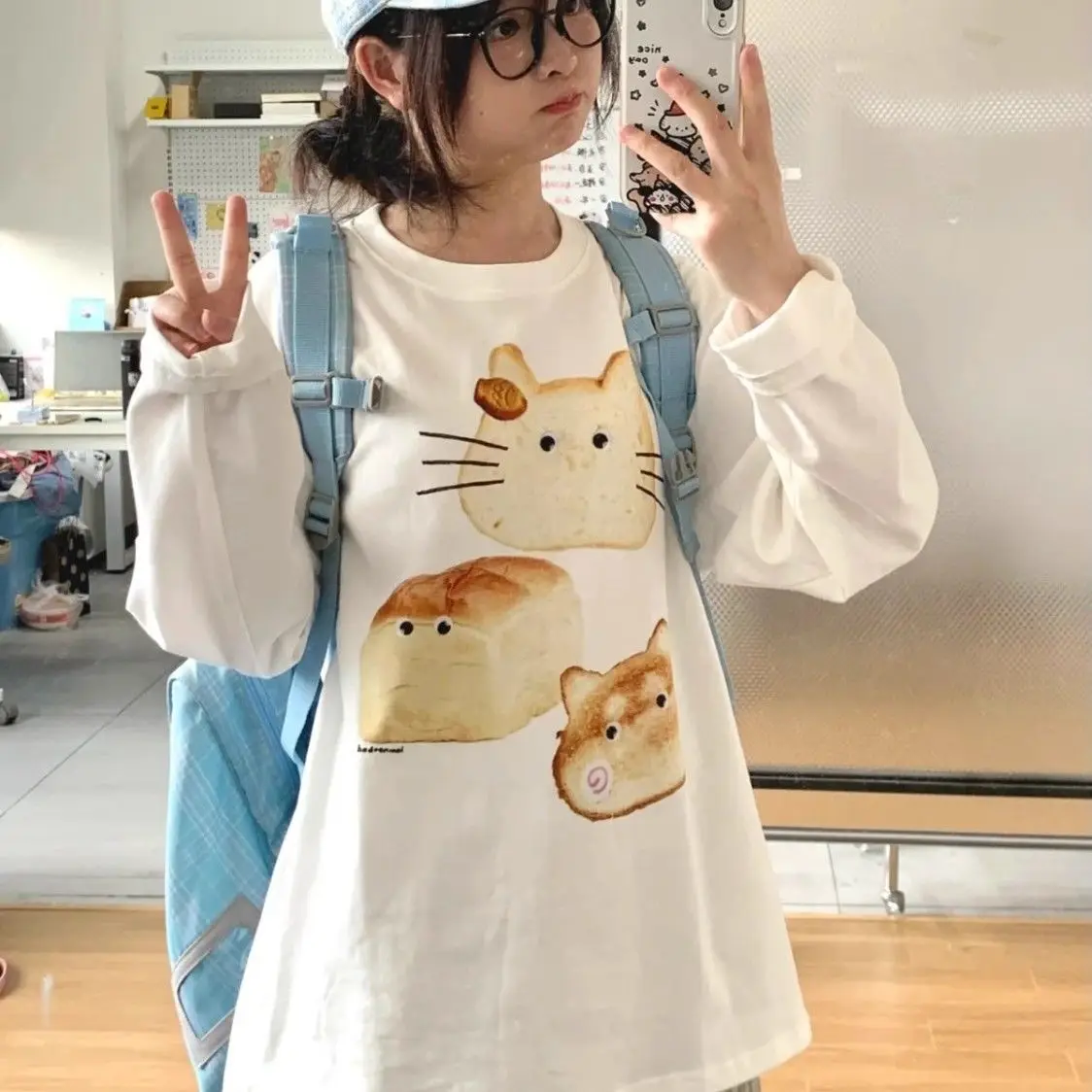 Harajuku Funny Bread Cat Face Printed Long Sleeved T-shirt Loose Pullover High Quality Pure Cotton Oversized Tops Sweet Korean