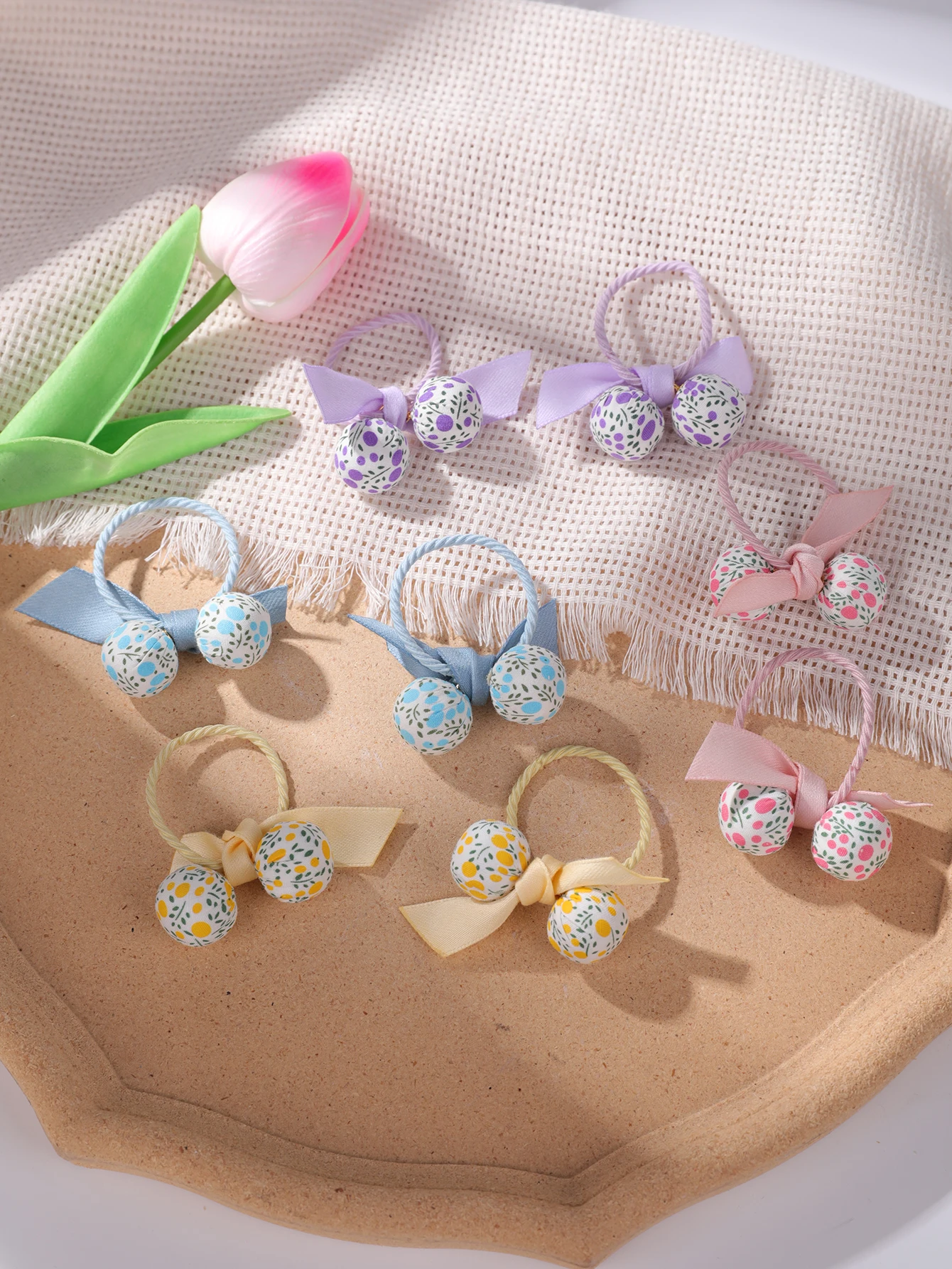 Korean children's fresh floral hair rings, girls with elastic bands tied in small braids, hair ropes that do not harm hair, head