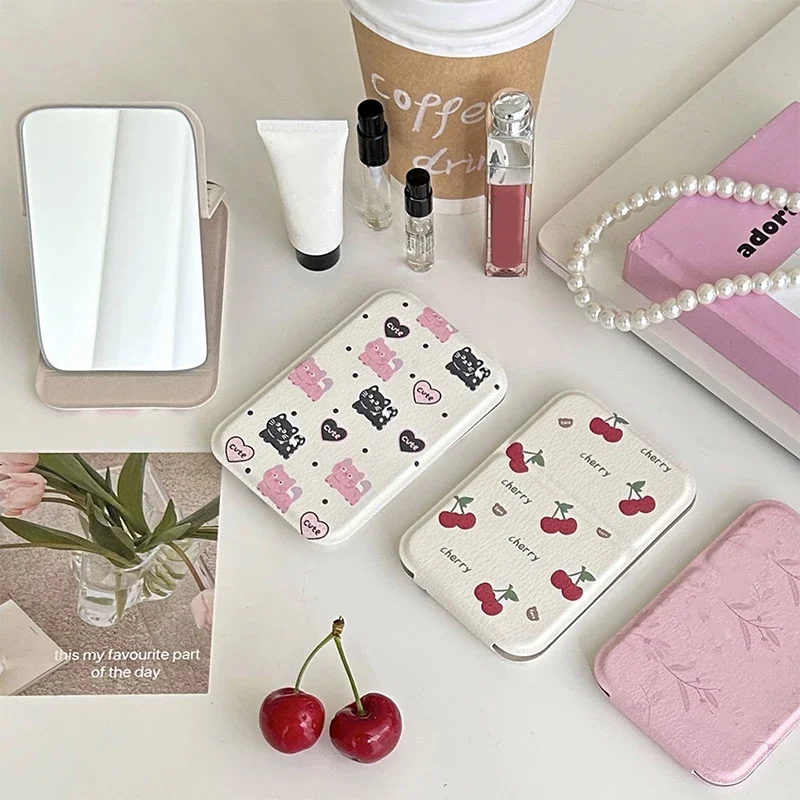 Practical Cute Compact Portable Small Mirror Student Mini Makeup Mirror Foldable Desktop Pocket Carry on Makeup Mirror Portable