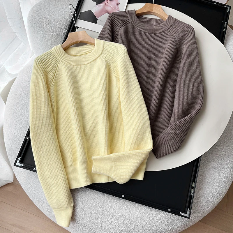 เสื้อสเวตเตอร์ถักไหมพรมผู้หญิงสไตล์นอร์ดิก คอกลม แขนยาว ผ้าผสมขนสัตว์ อุ่นสบาย แฟชั่นฤดูหนาวใหม่ สไตล์อบอุ่น