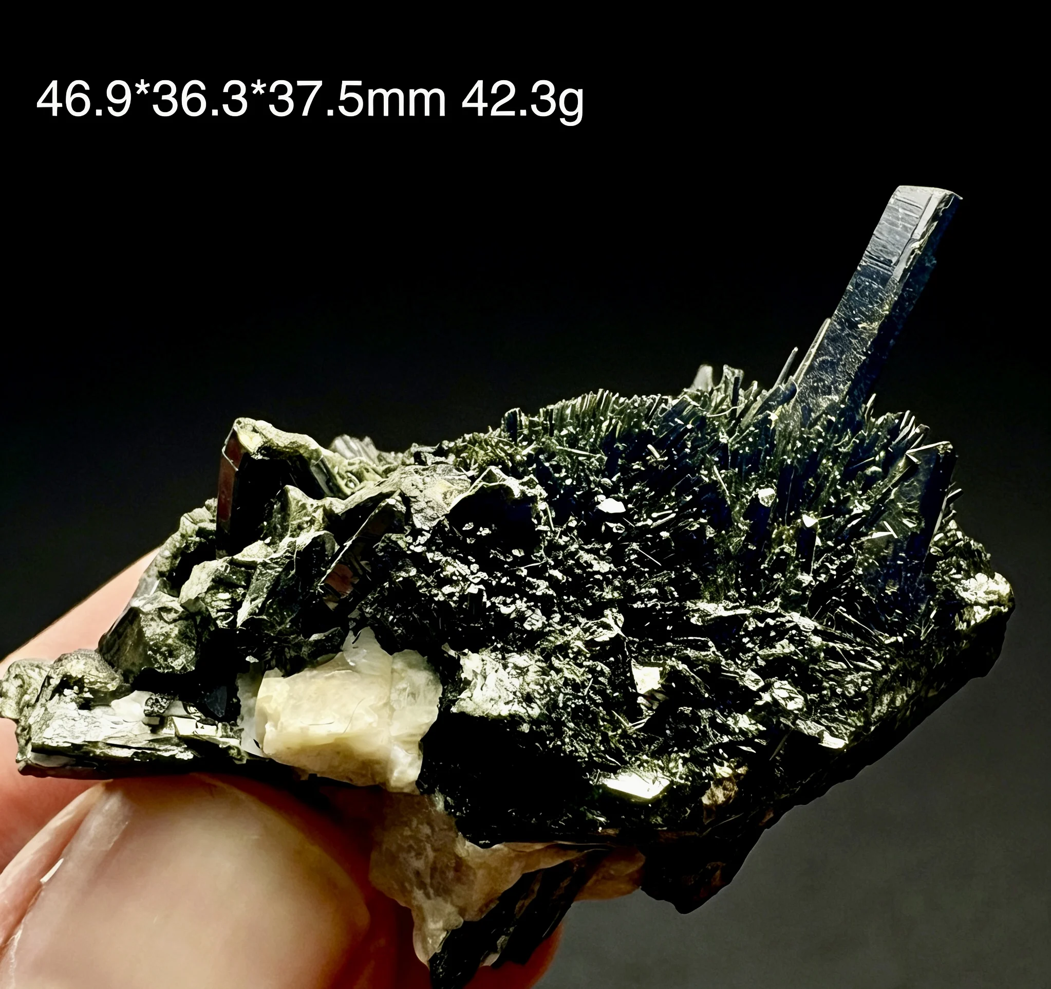 High Quality Natural Tourmaline Mineral Sample Raw Crystal Gemstone for Collection Home Decor Symbiotic mineral raw stone