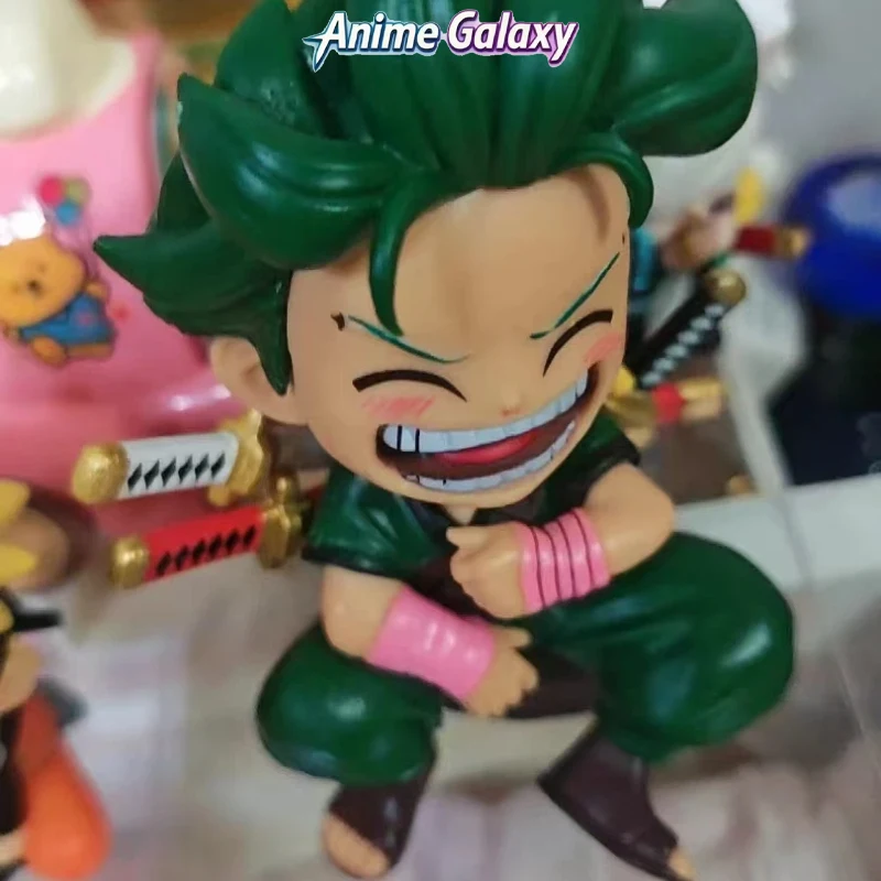 

Новая коллекционная фигурка Ророноа Зоро (версия Q) из аниме One Piece, 2 года спустя, ПВХ-модель, игрушка в коробке, украшение для рабочего стола, подарок