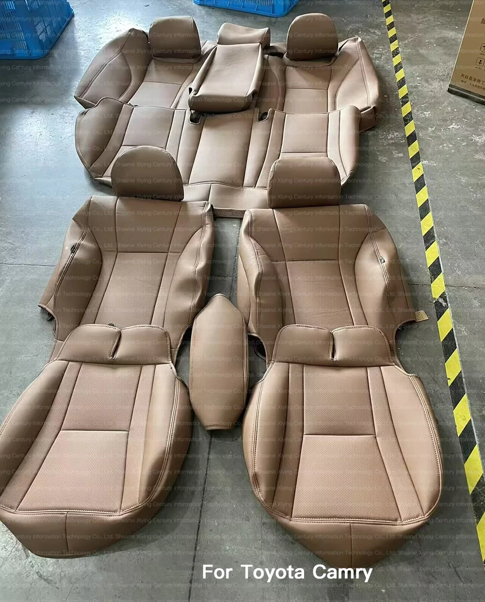 Custom Fit Accessories Car Seat Covers Perforate Leather for 2017 2018 2019 2020 2021 2022 2023 Toyota Camry Avalon 5 Seats