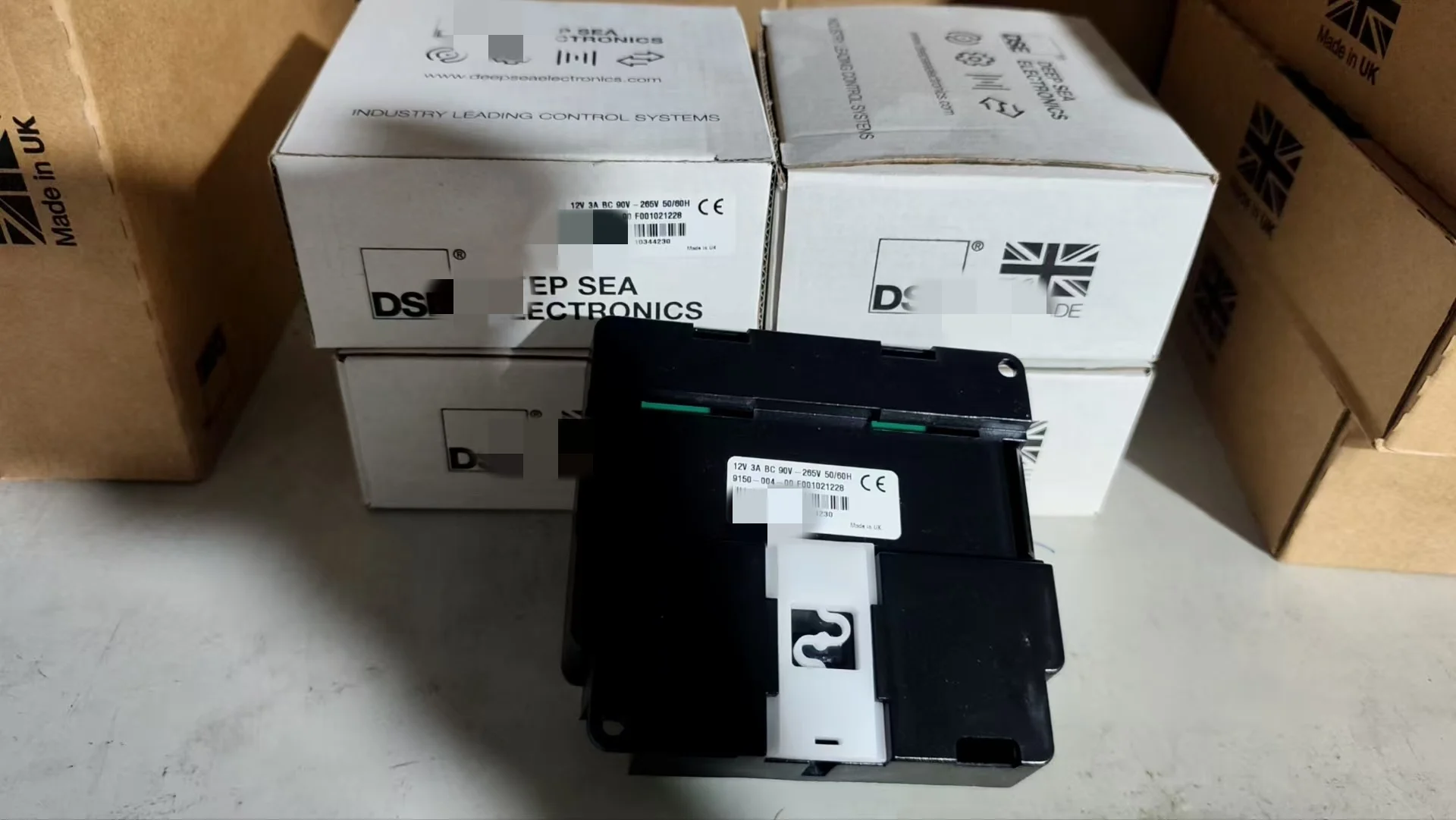 DSE9150 Compact Battery Charger 3 Amp 12 Volt，DSE9150 12V 3A Original