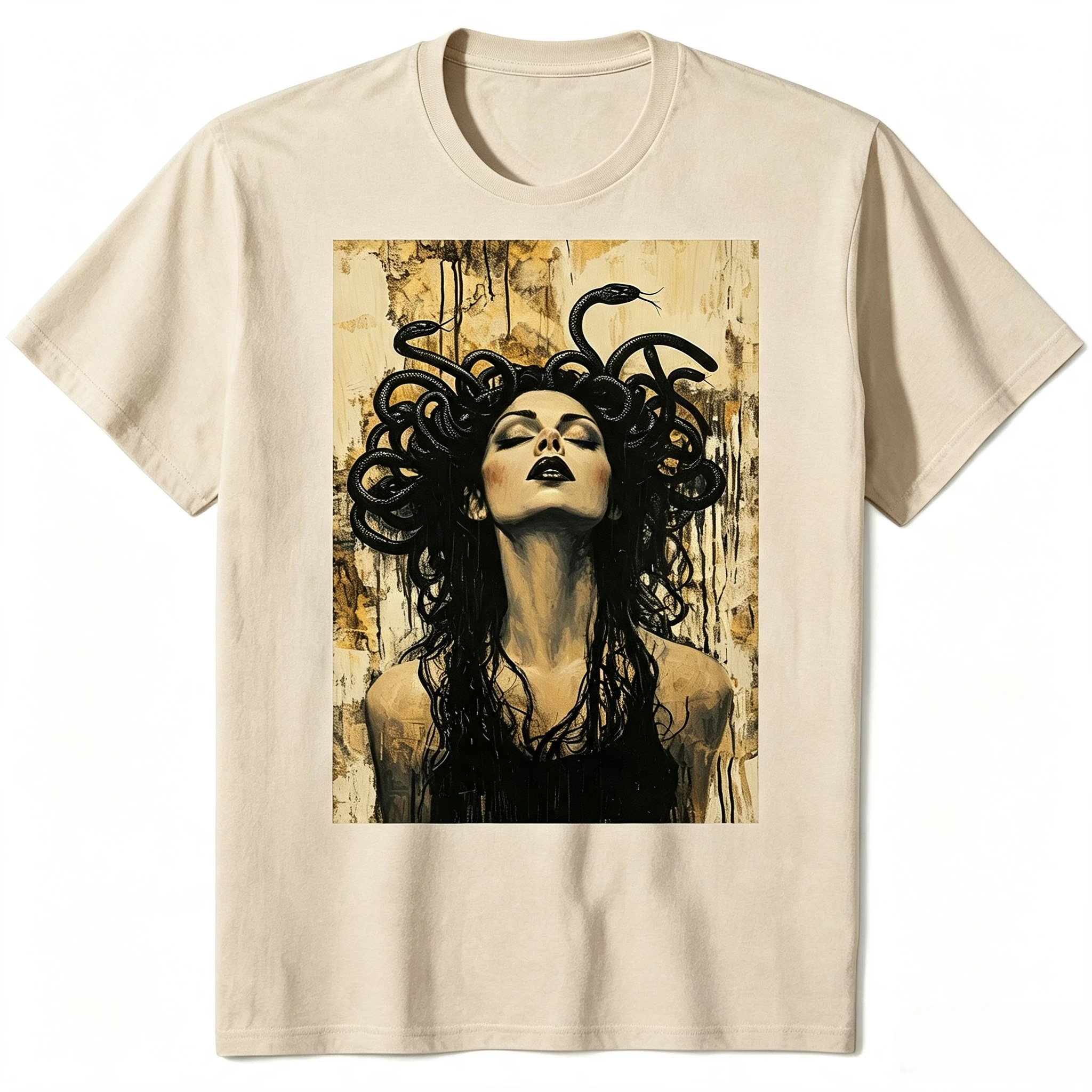 Men's Short Sleeve T‑shirt Vintage Medusa Snake Hair Portrait Graphic Daily Wear Soft Breathable Cotton Casual Tops Men Clothing