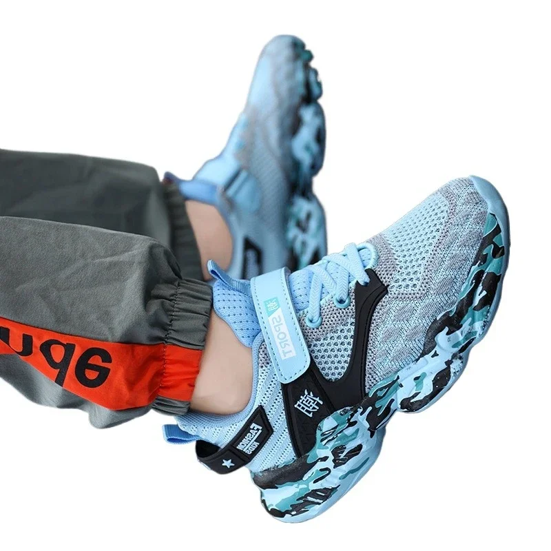 

Детская обувь Спортивная обувь для мальчиков Летняя дышащая тканая обувь с двойной сеткой Детская удобная обувь для больших детей в стиле поп для мальчиков на мягкой подошве