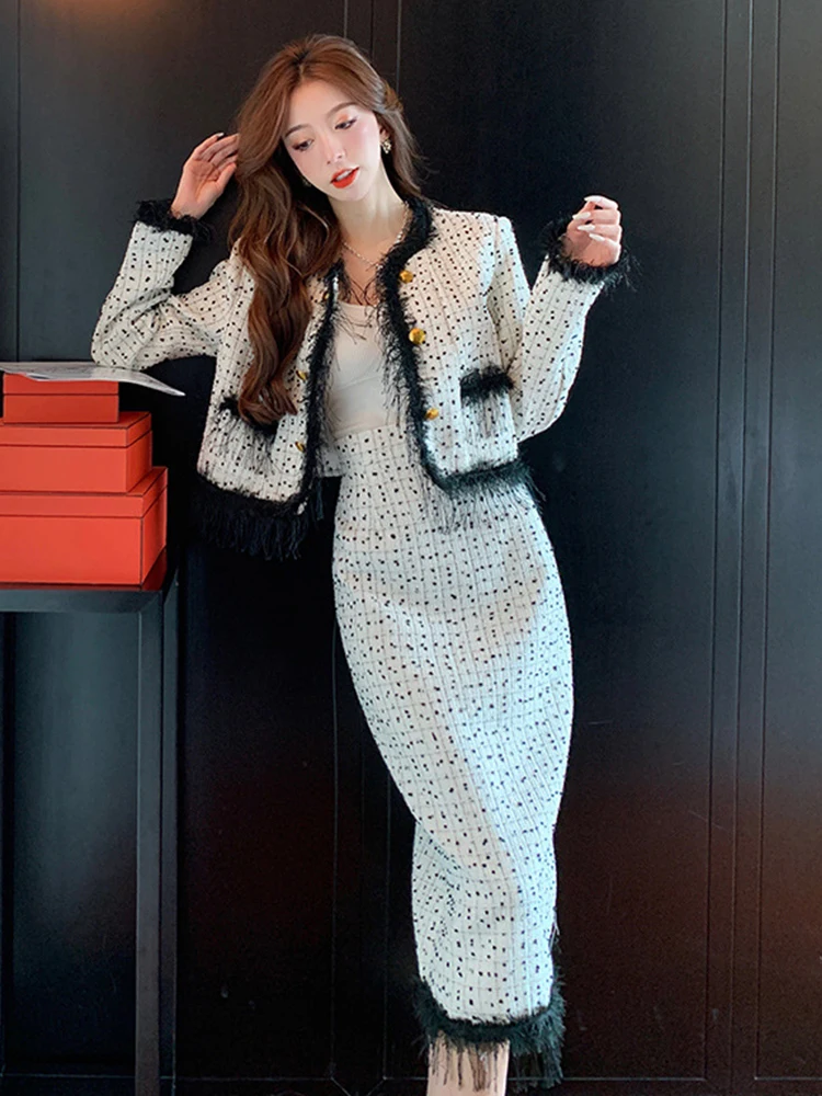 

New Fashion Ladies Vintage Plaid Tweed 2 Pieces Outfits Women Clothing Short Coat Tops Jacket Outwear And High Waist Skirt Set