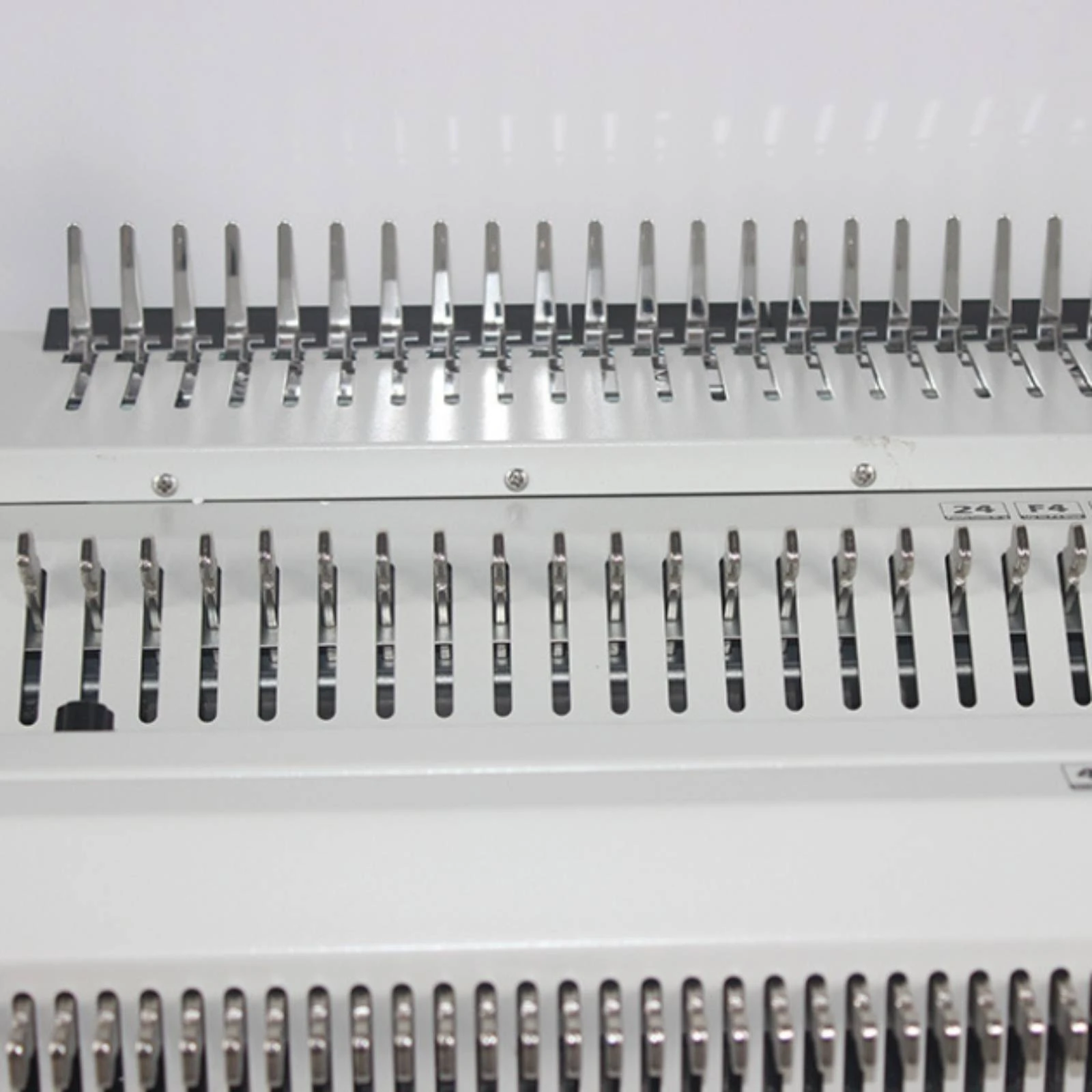 Document Punching and Wire Binding Machine Adjustable Manual Wire Binding Machine Office Equipment Sturdy Metal Construction