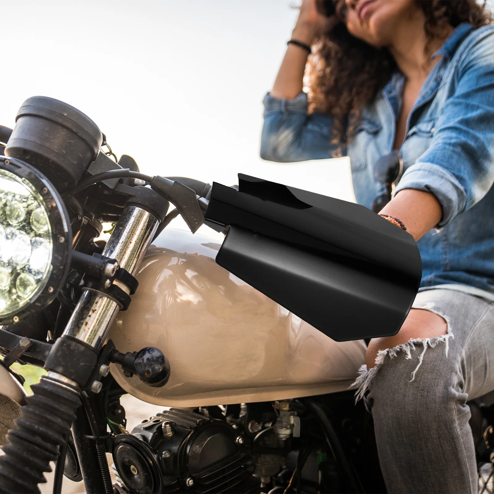 

1 Pair Motorcycle Handlebar Guard Protective Cover Short Windproof Hand Protector Motorbike Handlebar Accessory