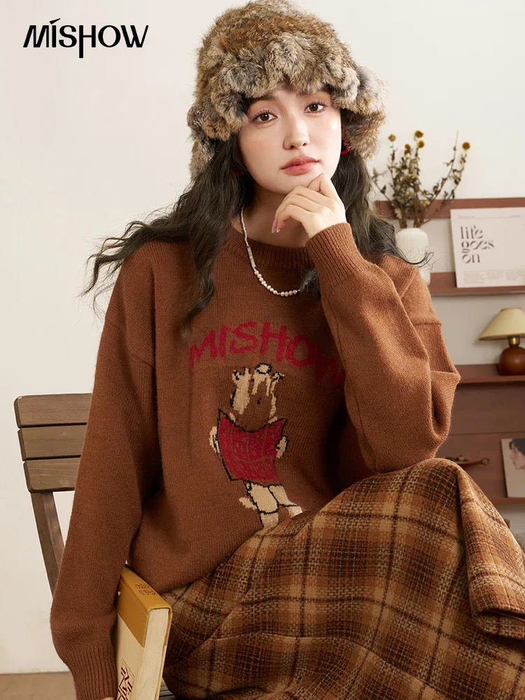 MISHOW Letter Graphic Sweater Women 2023 Autumn Winter Fashion Knitted Loose Pullovers Round Neck Lazy Jumpers Tops MXC53Z0244