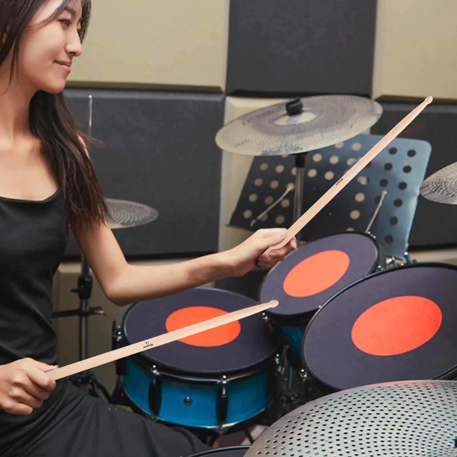 

2Pcs Drumsticks 7A Wood Practicing Musical Instrument Sticks Lightweight Comfortable Relieve Hand Fatigue Suitable for Children