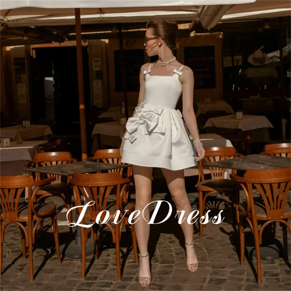 Love Exquisite Short A-Line Bow Spaghetti Straps Stain Wedding Dresses Charming Above Knee Sleeveless Backless Sexy Bridal Gowns