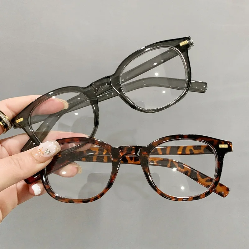 Korean Style Fashionable Round Frame Glasses for Young Women and Middle-Aged Women with Anti-Blue Light Reading Glasses